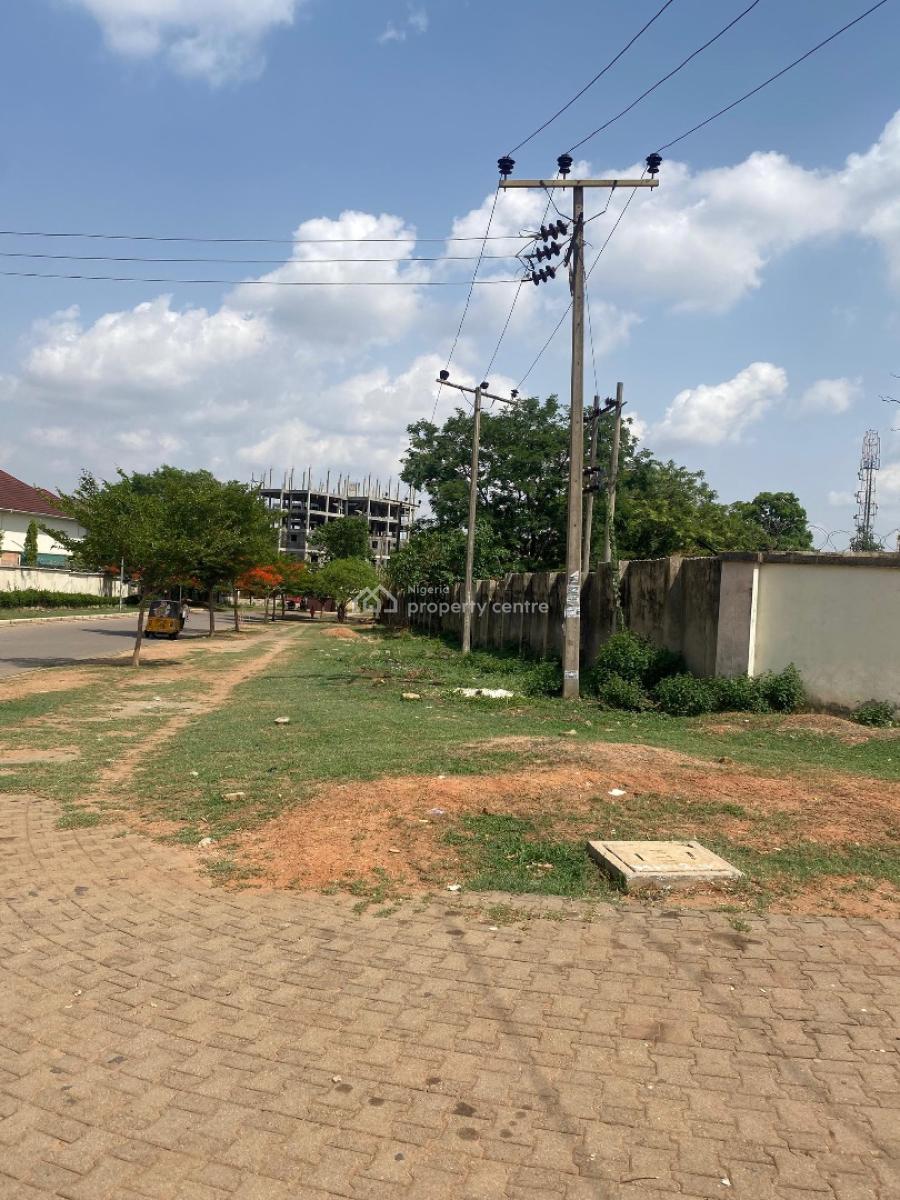 1.04hectare, Commercial, C of O, Tarred Road, Jabi, Abuja, Commercial Land for Sale