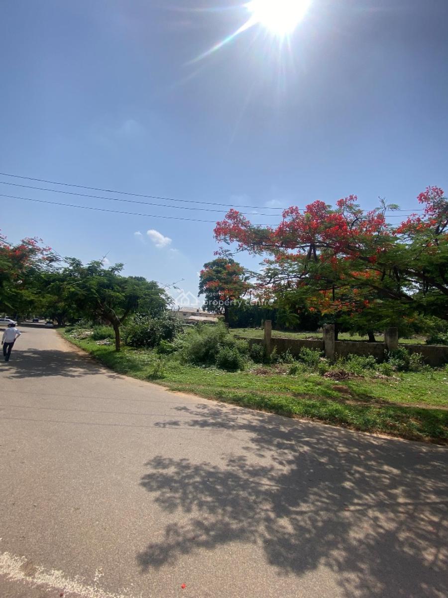1.04hectare, Commercial, C of O, Tarred Road, Jabi, Abuja, Commercial Land for Sale