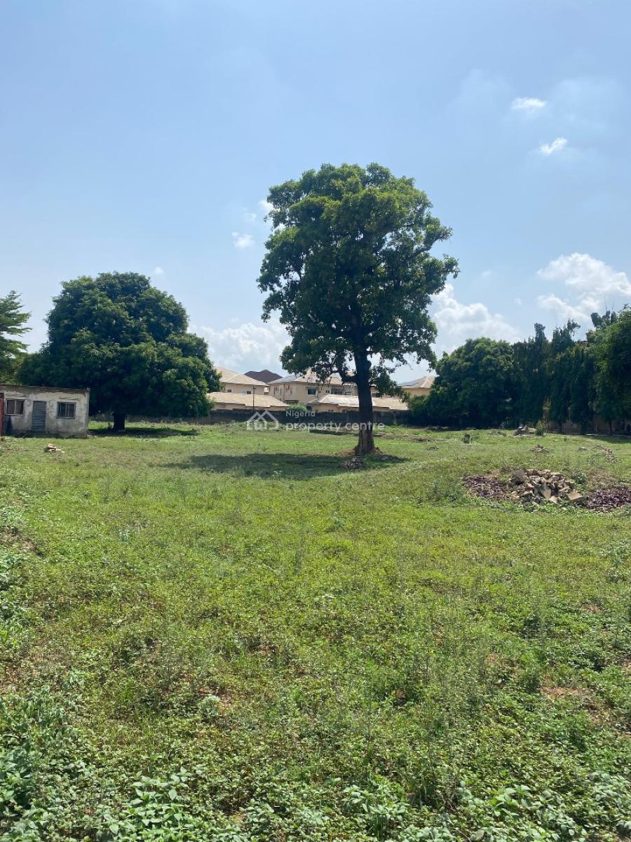 1.04hectare, Commercial, C of O, Tarred Road, Jabi, Abuja, Commercial Land for Sale