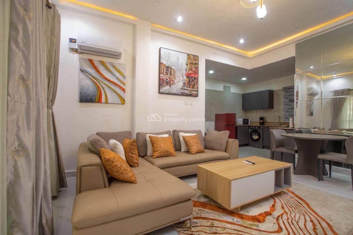 2bedrooms Fully Furnished Apartment, Off Admiralty Road, Lekki Phase 1, Lekki, Lagos, Flat / Apartment for Rent