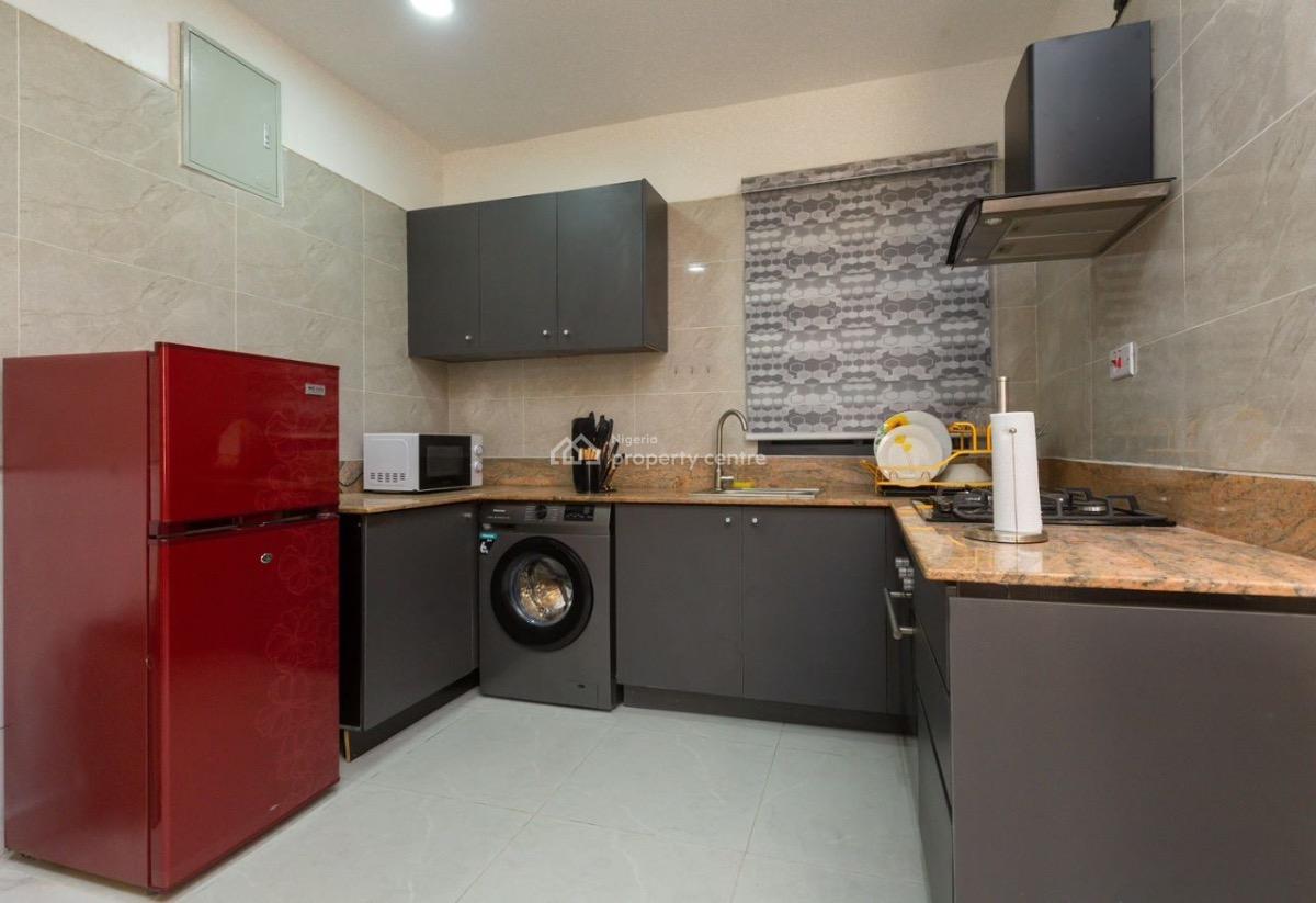 2bedrooms Fully Furnished Apartment, Off Admiralty Road, Lekki Phase 1, Lekki, Lagos, Flat / Apartment for Rent