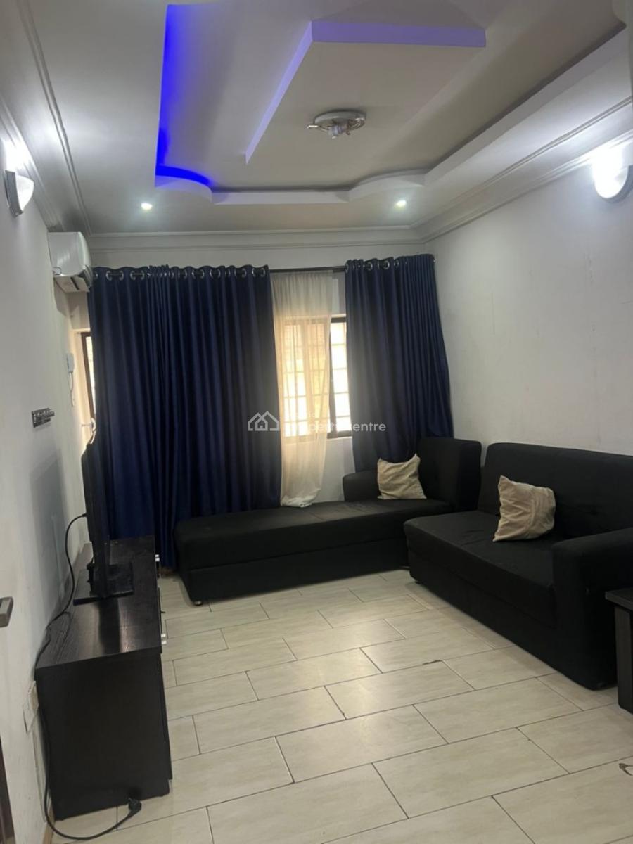 1 Bedroom Apartment, Off Admiralty Way Lekki Phase 1, Lekki, Lagos, Mini Flat (room and Parlour) for Rent