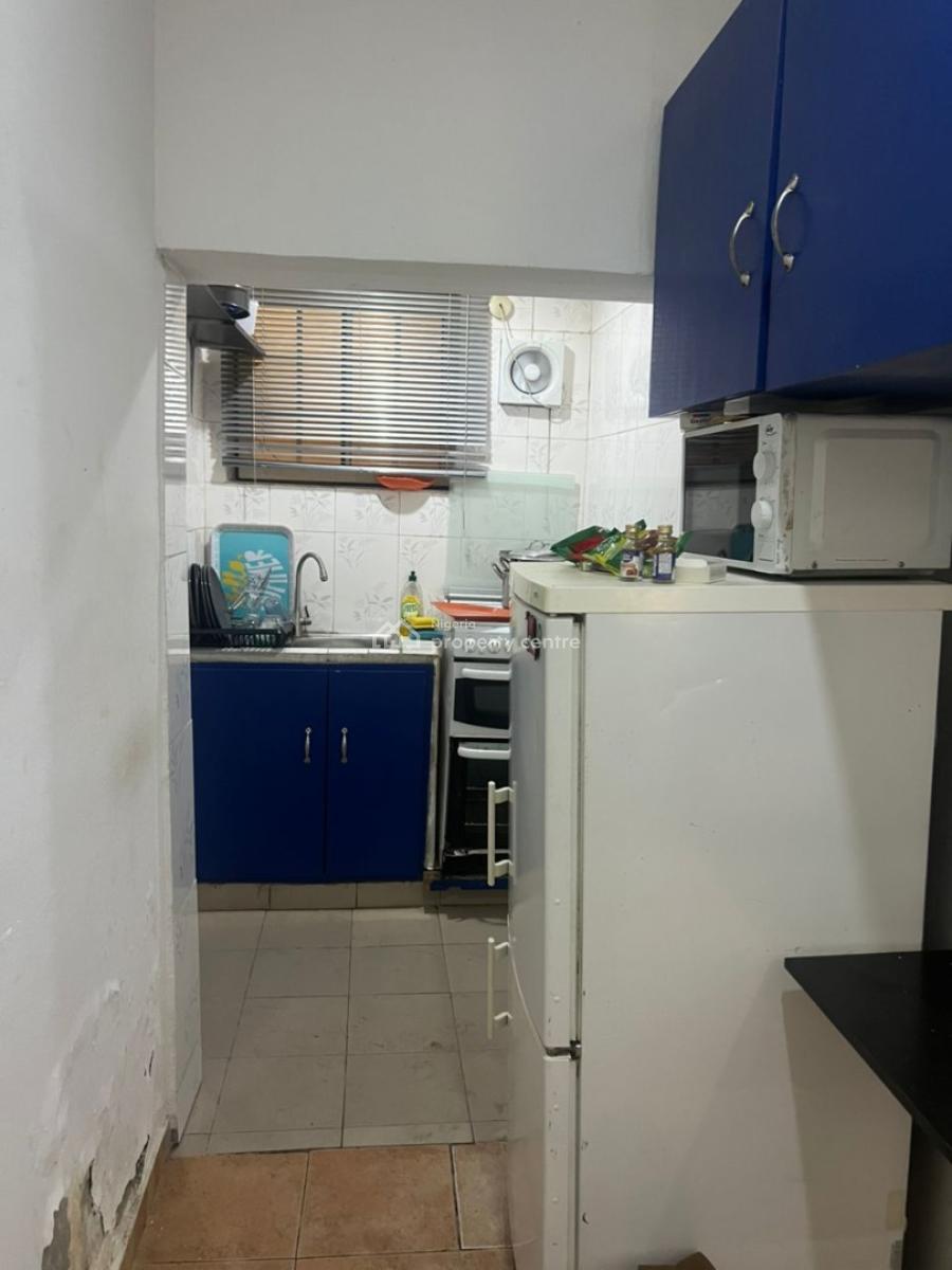 1 Bedroom Apartment, Off Admiralty Way Lekki Phase 1, Lekki, Lagos, Mini Flat (room and Parlour) for Rent