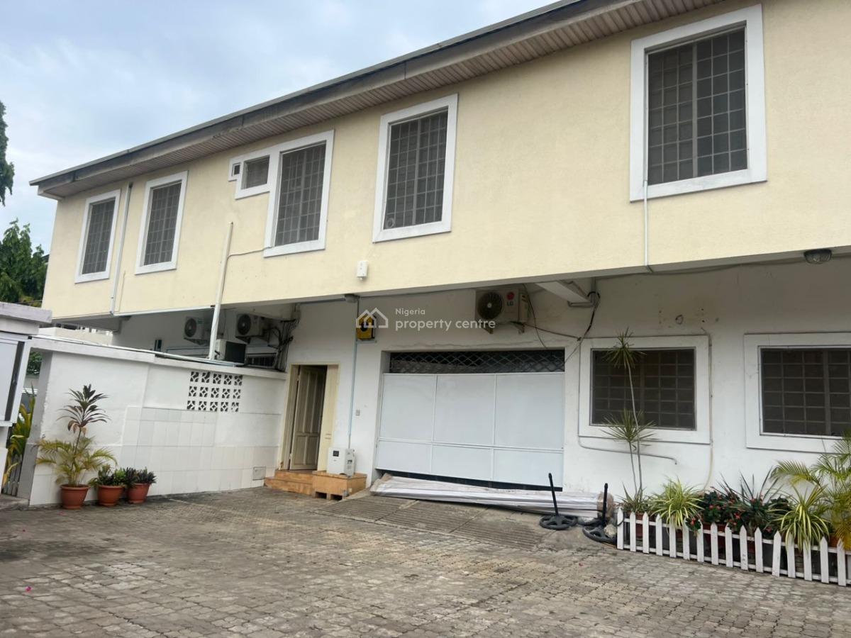 1 Bedroom Apartment, Off Admiralty Way Lekki Phase 1, Lekki, Lagos, Mini Flat (room and Parlour) for Rent