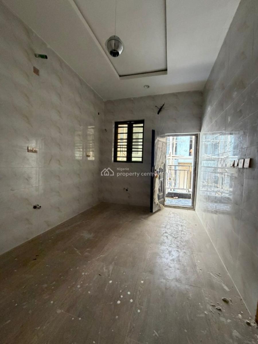 Brand New 2bedroom Apartment with Bq, Lekki Phase 1, Lekki, Lagos, Flat / Apartment for Rent