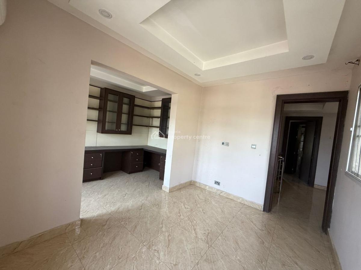 5 Bedroom Terrace Duplex with 2 Rooms Bq (office), Wuse 2, Abuja, Terraced Duplex for Rent