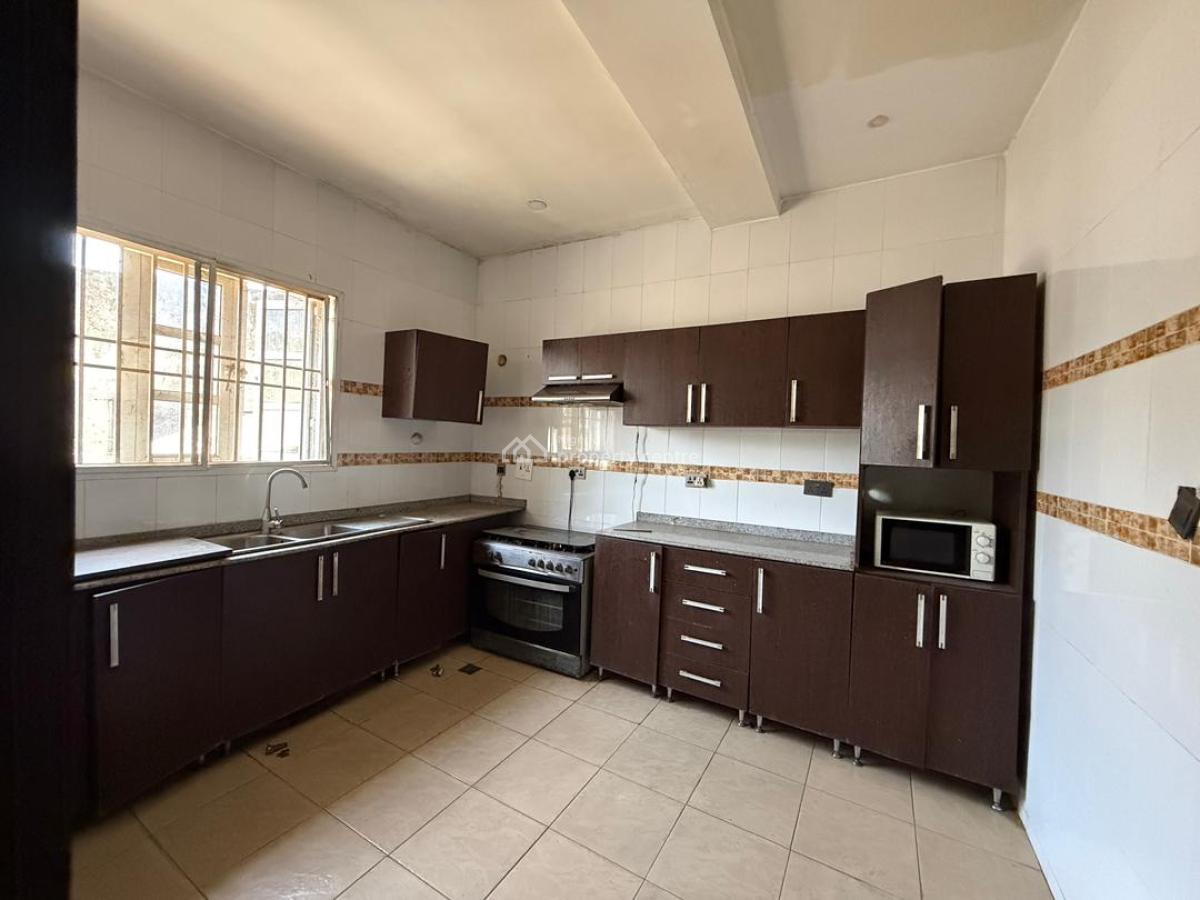5 Bedroom Terrace Duplex with 2 Rooms Bq (office), Wuse 2, Abuja, Terraced Duplex for Rent