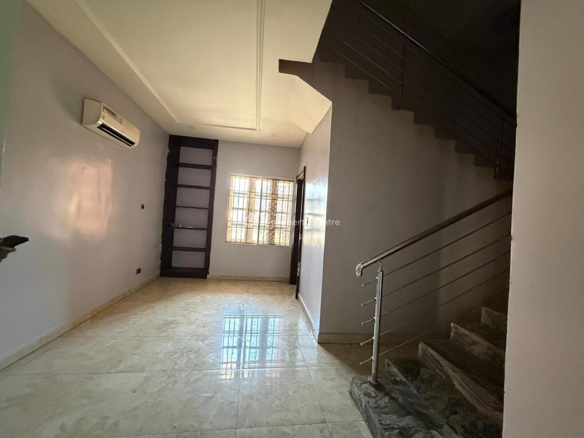 5 Bedroom Terrace Duplex with 2 Rooms Bq (office), Wuse 2, Abuja, Terraced Duplex for Rent