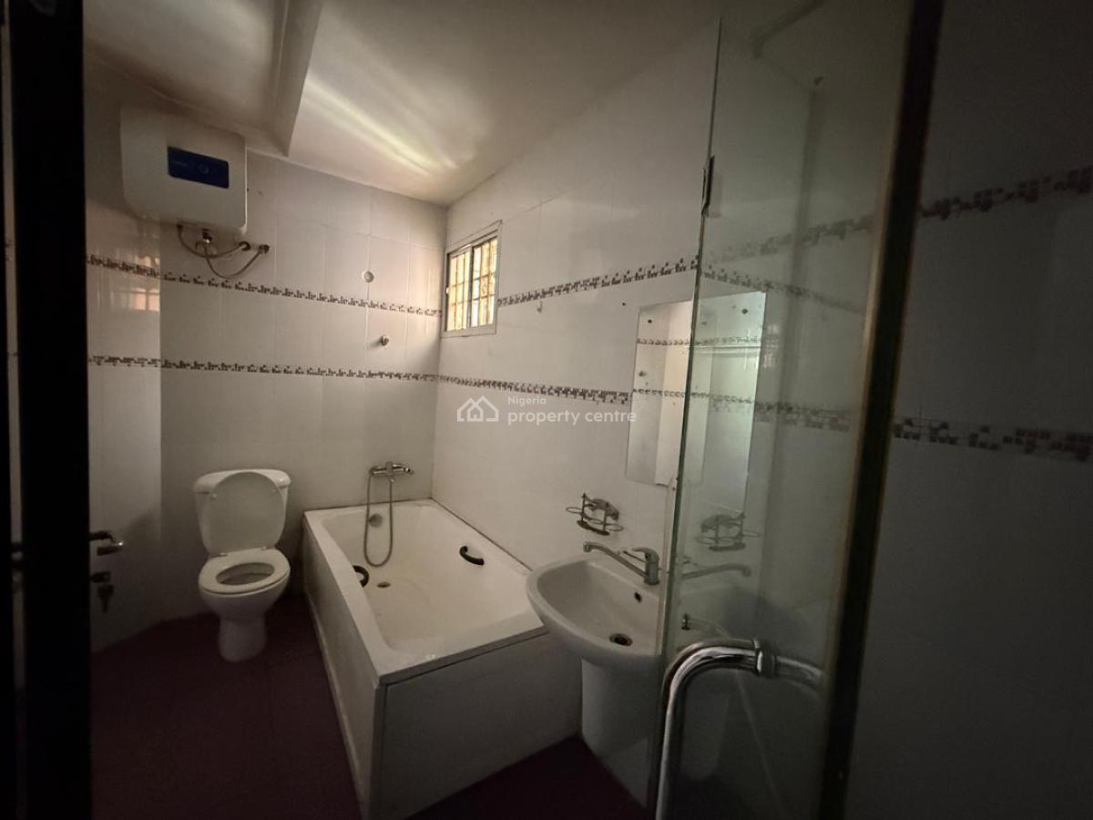 5 Bedroom Terrace Duplex with 2 Rooms Bq (office), Wuse 2, Abuja, Terraced Duplex for Rent