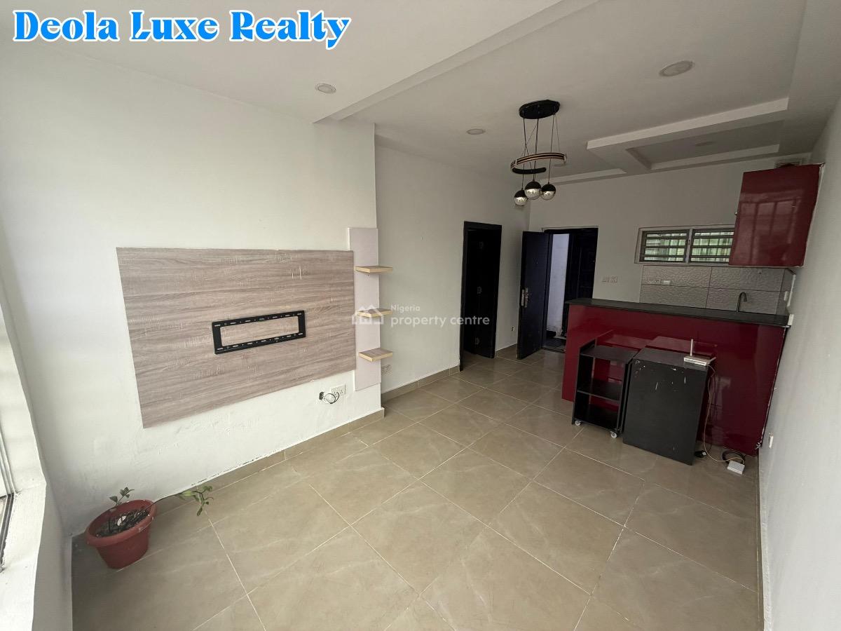 a Nice 1 Bedroom(room & Parlour) Apartment in a Fully Serviced Estate, Horizon Estate By The Coastal Road, Ikate, Lekki, Lagos, Mini Flat (room and Parlour) for Rent