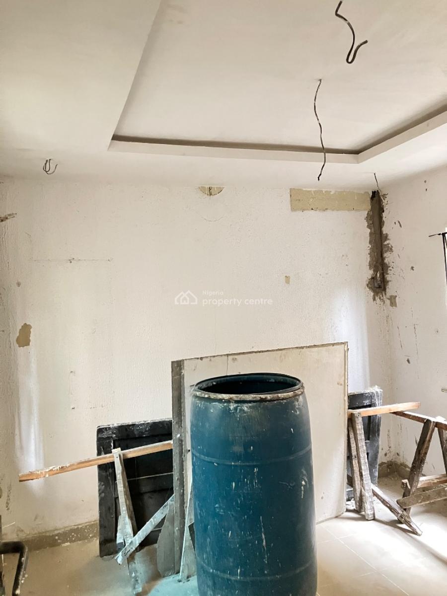 Beautiful Newly Renovated Mini Flat with Good Parking, Inside Well Secured Gated Estate in Adeniyi Jones Ikeja, Adeniyi Jones, Ikeja, Lagos, Mini Flat (room and Parlour) for Rent