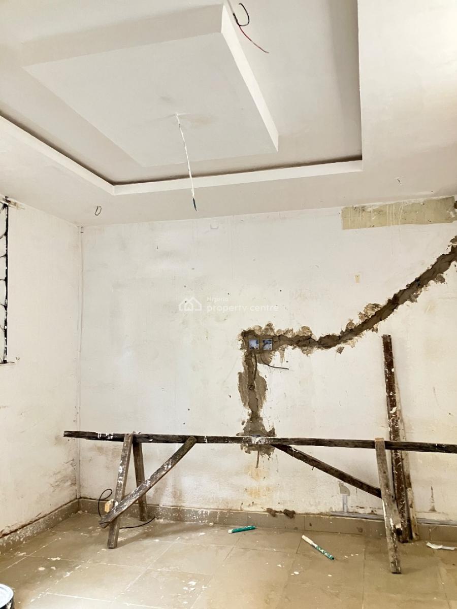 Beautiful Newly Renovated Mini Flat with Good Parking, Inside Well Secured Gated Estate in Adeniyi Jones Ikeja, Adeniyi Jones, Ikeja, Lagos, Mini Flat (room and Parlour) for Rent