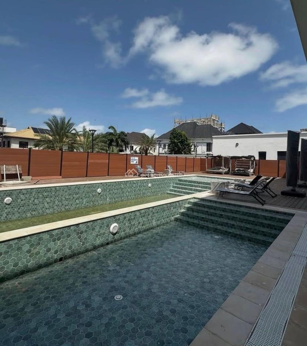 Spacious 3 Bedroom Apartment with Bq, Lekki Phase 1, Lekki, Lagos, Flat / Apartment for Rent