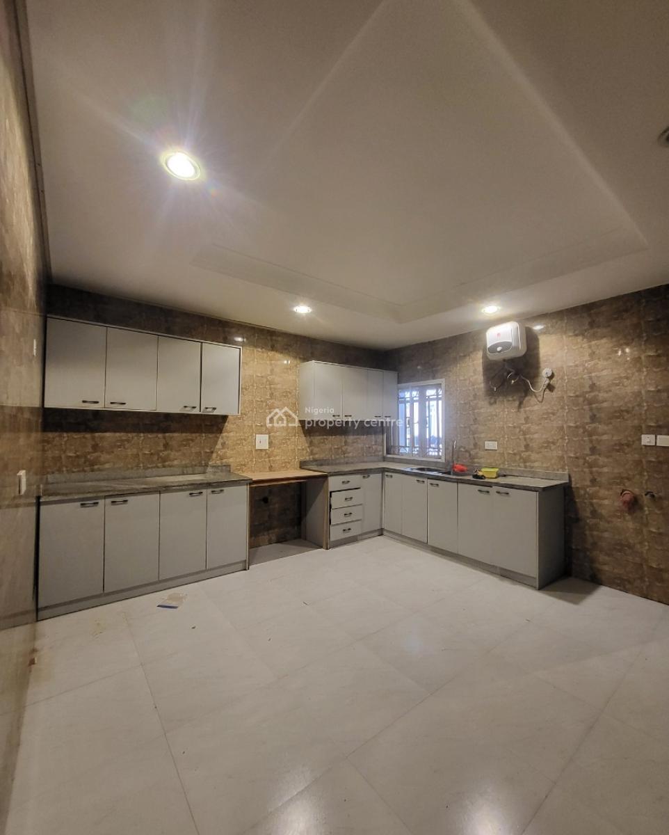 Luxurious Massive 4bedroom Flat, By Games Village Estate, Kaura, Abuja, Flat / Apartment for Rent