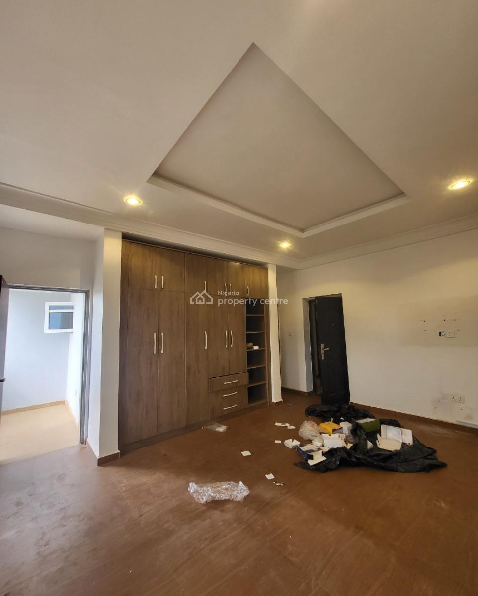 Luxurious Massive 4bedroom Flat, By Games Village Estate, Kaura, Abuja, Flat / Apartment for Rent