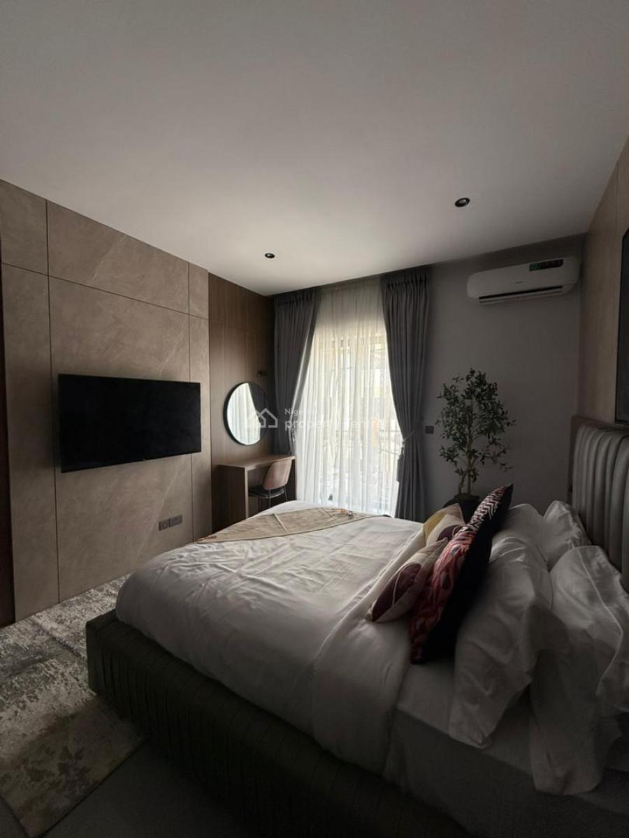 Exquisitely Built Spacious Apartments, Lekki Foreshore, Lekki Phase 1, Lekki, Lagos, Block of Flats for Sale
