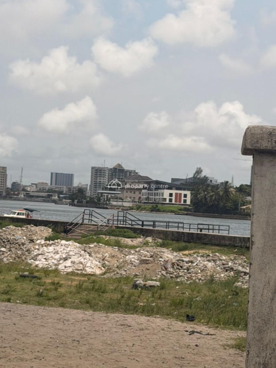 Waterfront  Land of 17,000 Sqm and 8500sqm Available at Lekki Phase 1, Lekki Phase 1, Lekki Phase 1, Lekki, Lagos, Mixed-use Land for Sale