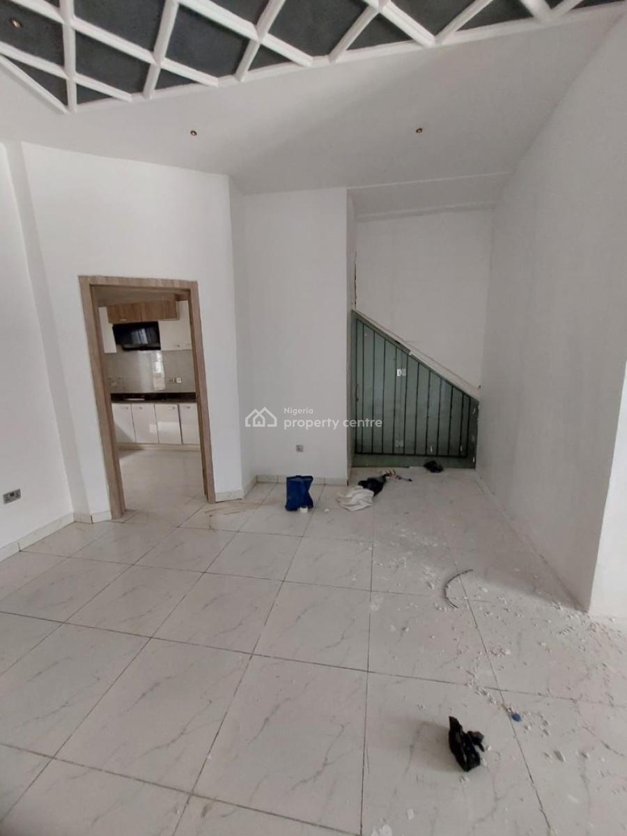 Luxury Miniflat with Fitted Kitchen, Orchid Road, Lekki Phase 2, Lekki, Lagos, Mini Flat (room and Parlour) for Rent