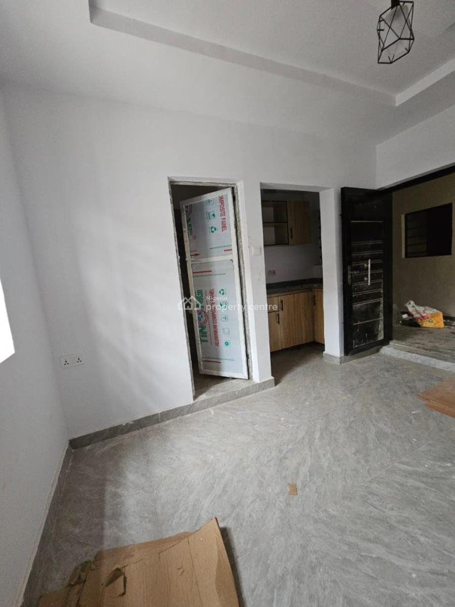 Uk Standard  Room  Selfcon with Open Kitchen, Location:irorun Oluwa Estate Soka Ibadan, Ibadan, Oyo, House for Rent