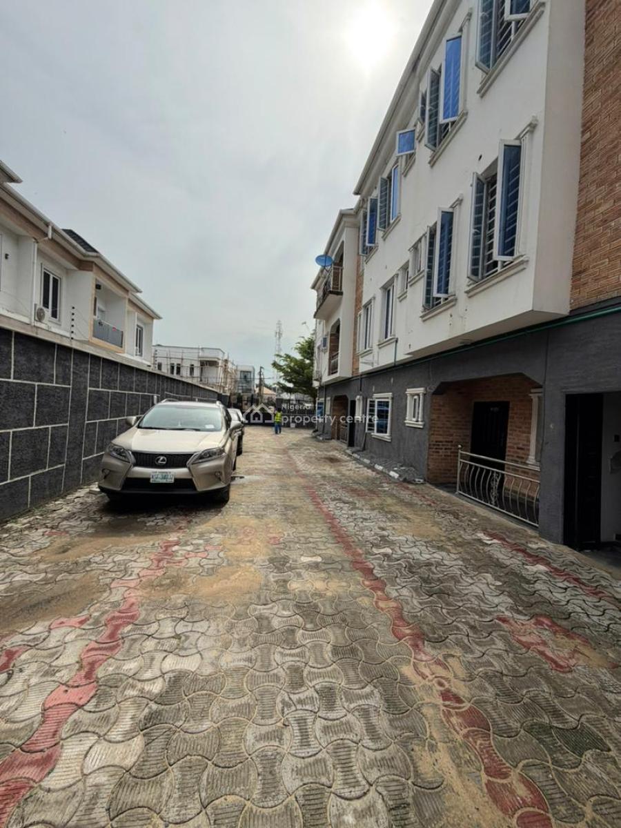 3-bedroom Flat on The 1st Floor, Orchid Road, Lekki, Lagos, Flat / Apartment for Rent