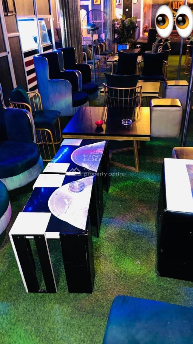 *lounge & Nightclub, Ajah, Lagos, Restaurant / Bar for Rent