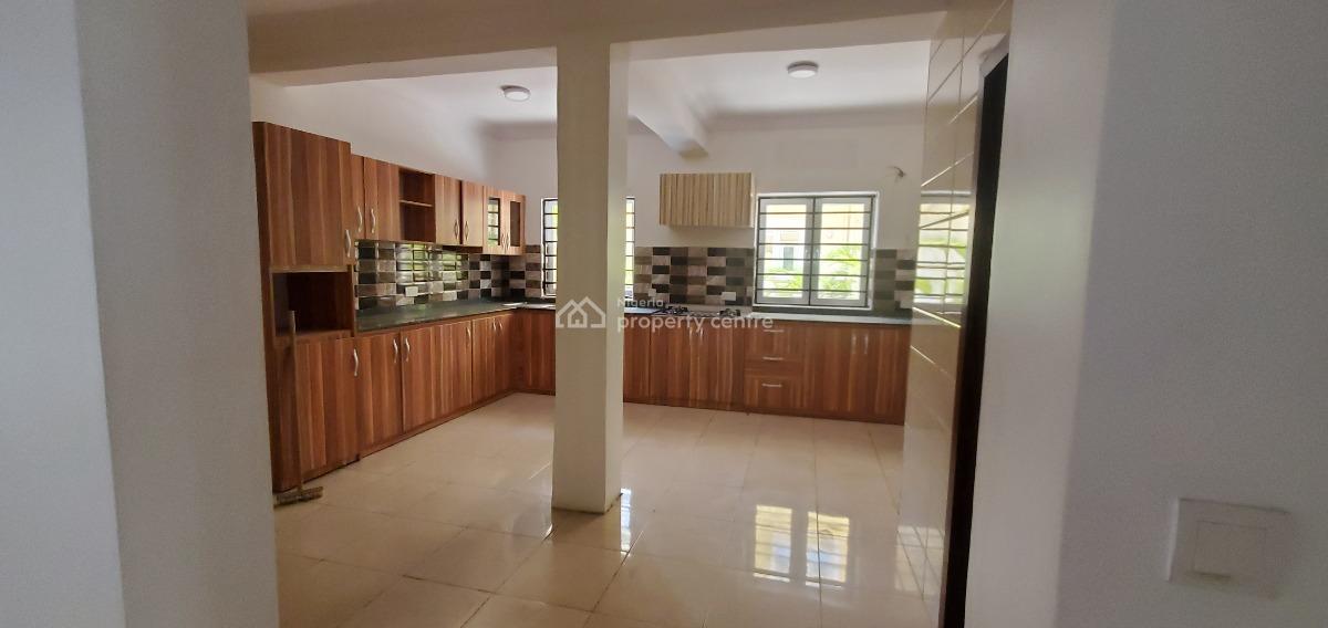5 Bedroom Semi Detached Duplex with a Bq, Jakande, Lekki, Lagos, Semi-detached Duplex for Sale