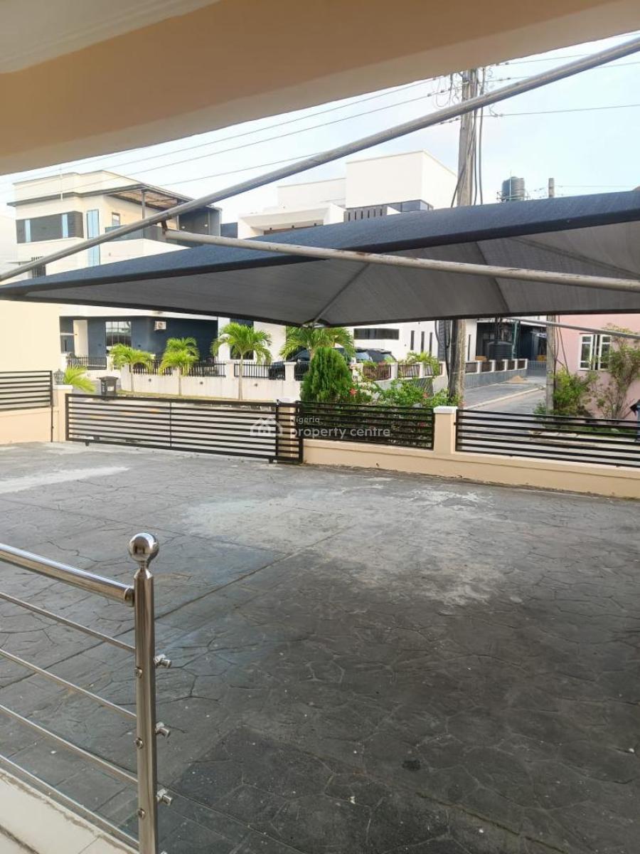 5 Bedroom Semi Detached Duplex with a Bq, Jakande, Lekki, Lagos, Semi-detached Duplex for Sale