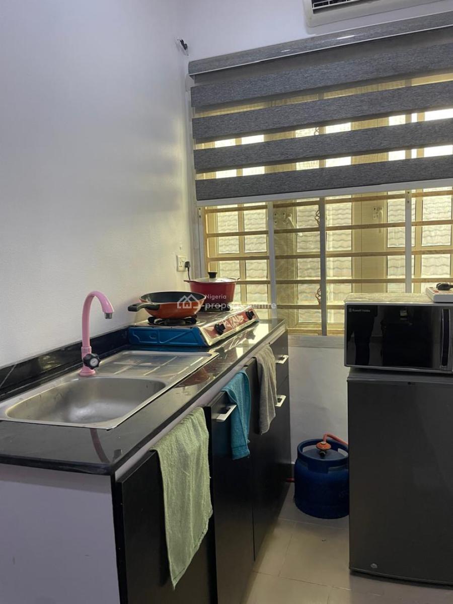Fully Serviced and Fully Furnished Studio Apartment, Chevron Drive, Lekki, Lagos, Self Contain (single Rooms) for Rent
