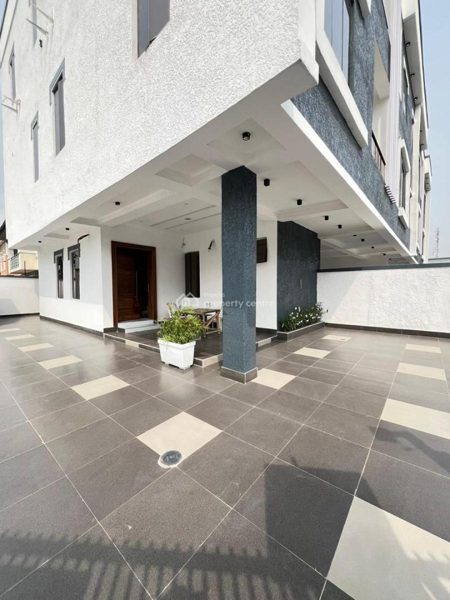 Well Built 4 Bedroom Terrace Duplex with Bq, Lekki Phase 1, Lekki, Lagos, Terraced Duplex for Sale