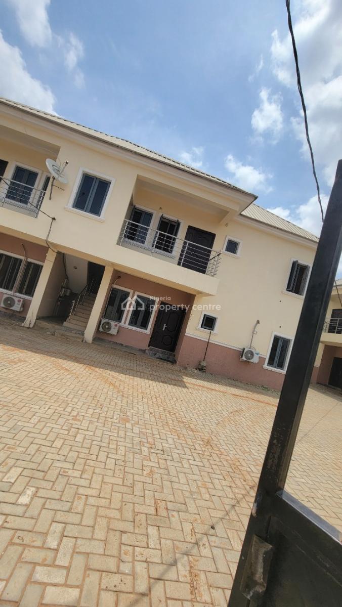 Two(2) Bedroom Apartment, a Minute Drive to Express, N3, Oakville Estate, Besides River Park, Lugbe Fha District Abuja., Lugbe District, Abuja, Flat / Apartment for Rent