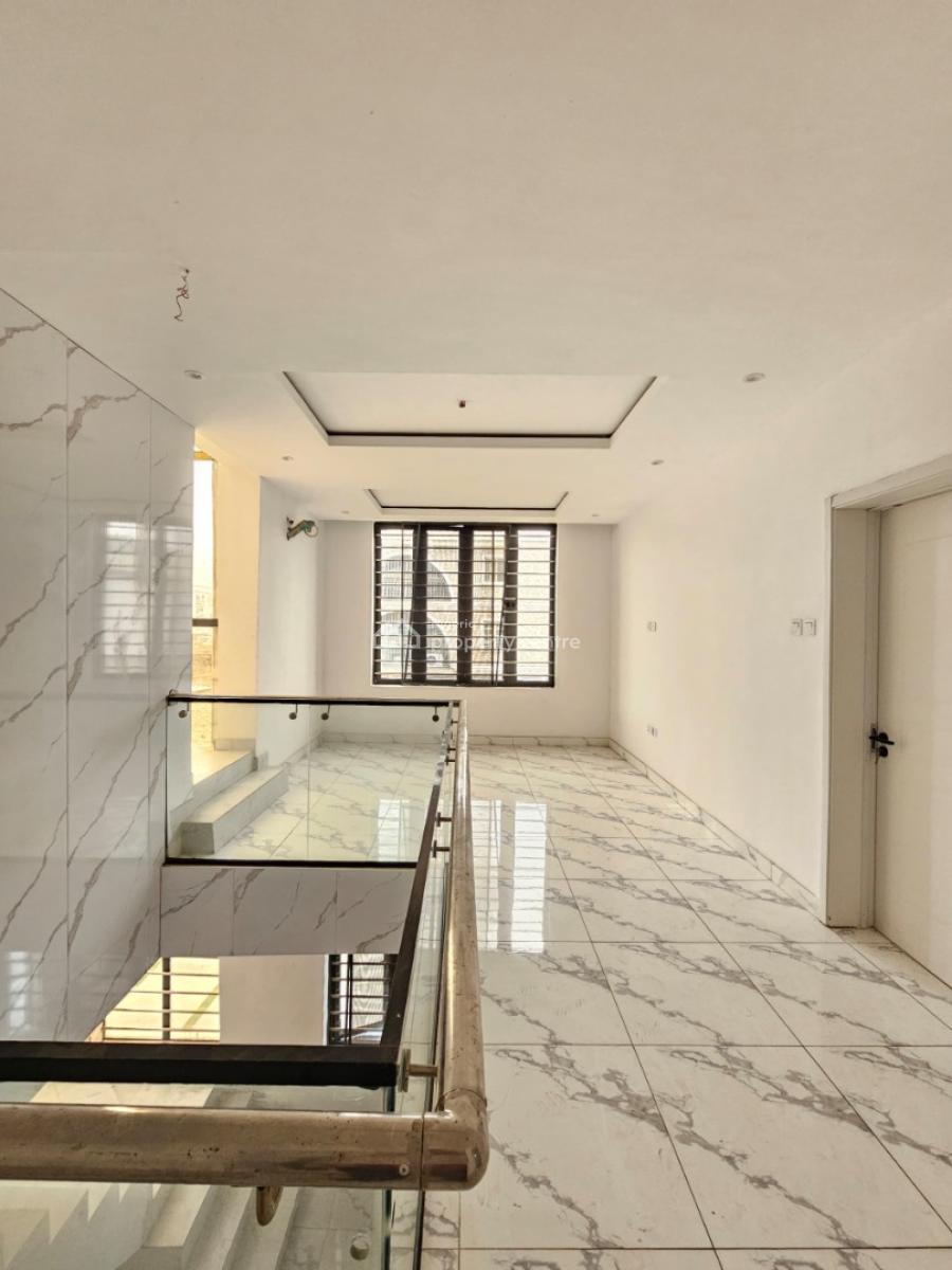 Well-built Luxury Spacious 4 Bedroom Fully Detached Duplex with Bq, Ologolo, Lekki, Lagos, Detached Duplex for Sale