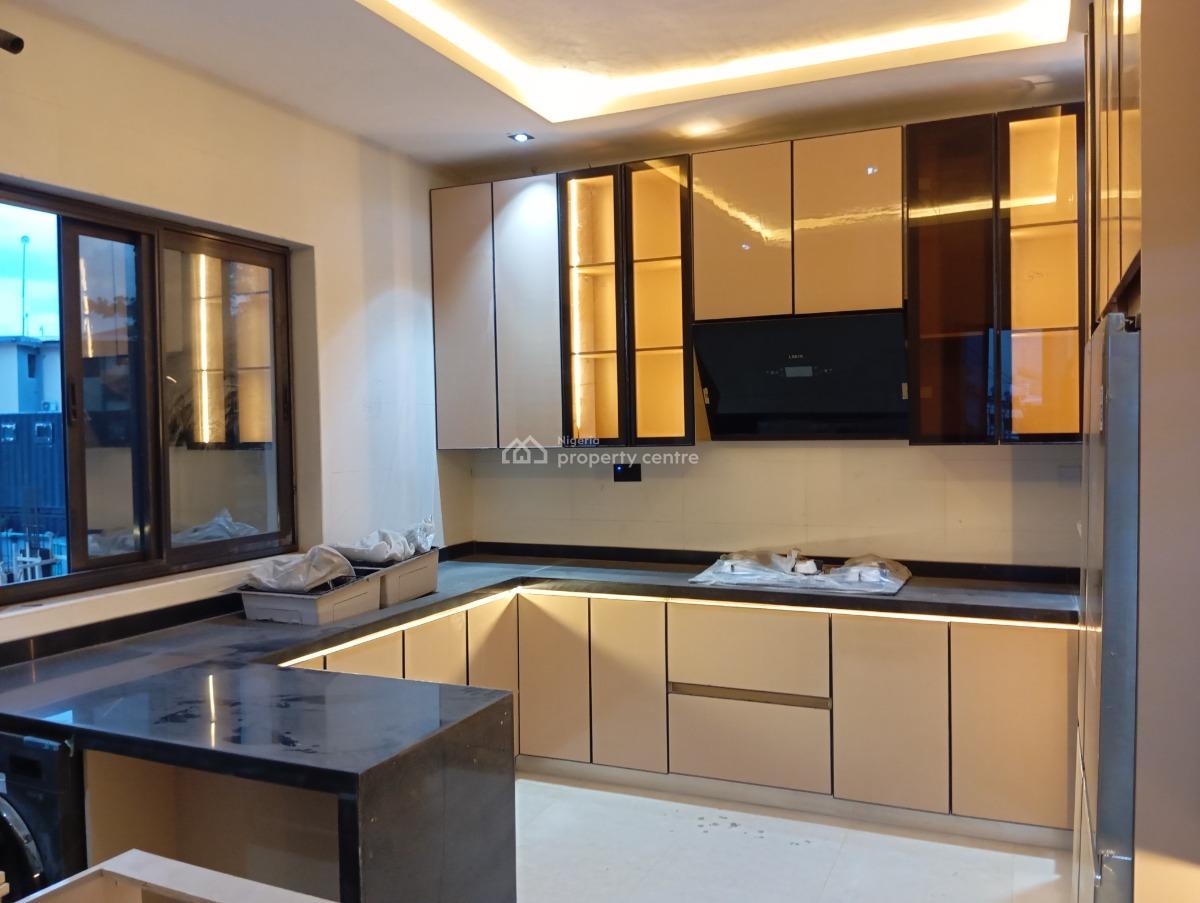 a Bespoke Smart Four (4) Bedroom Maisonette + Bq, Wifi, Pool, Gym, Shonibare Estate, Maryland, Maryland, Lagos, House for Rent