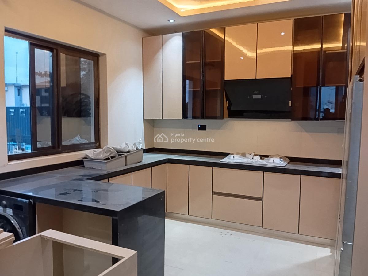 a Bespoke Smart Four (4) Bedroom Maisonette + Bq, Wifi, Pool, Gym, Shonibare Estate, Maryland, Maryland, Lagos, House for Rent