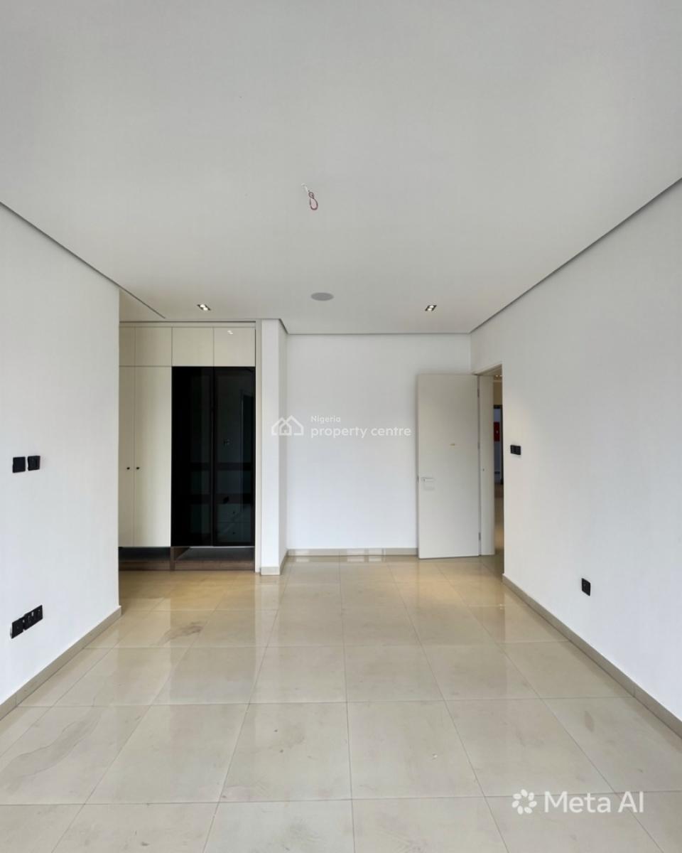 2 Bedroom Apartment + Bq, Lekki, Lagos, Block of Flats for Sale