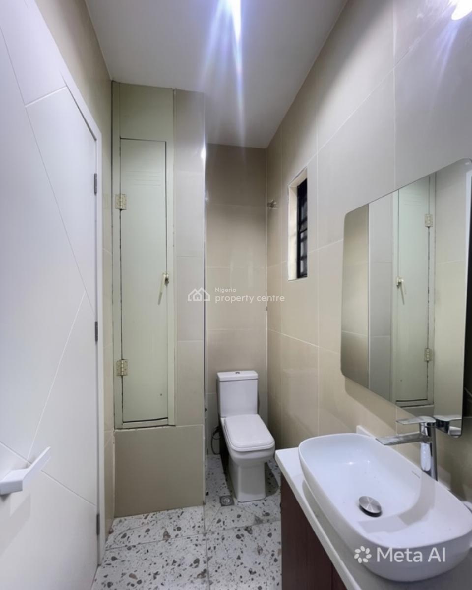 2 Bedroom Apartment + Bq, Lekki, Lagos, Block of Flats for Sale