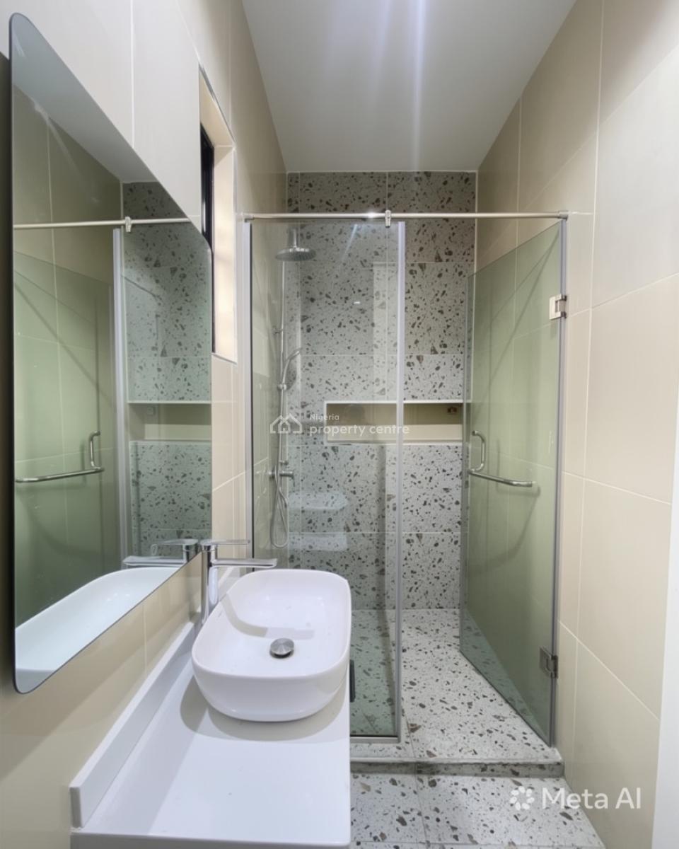 2 Bedroom Apartment + Bq, Lekki, Lagos, Block of Flats for Sale