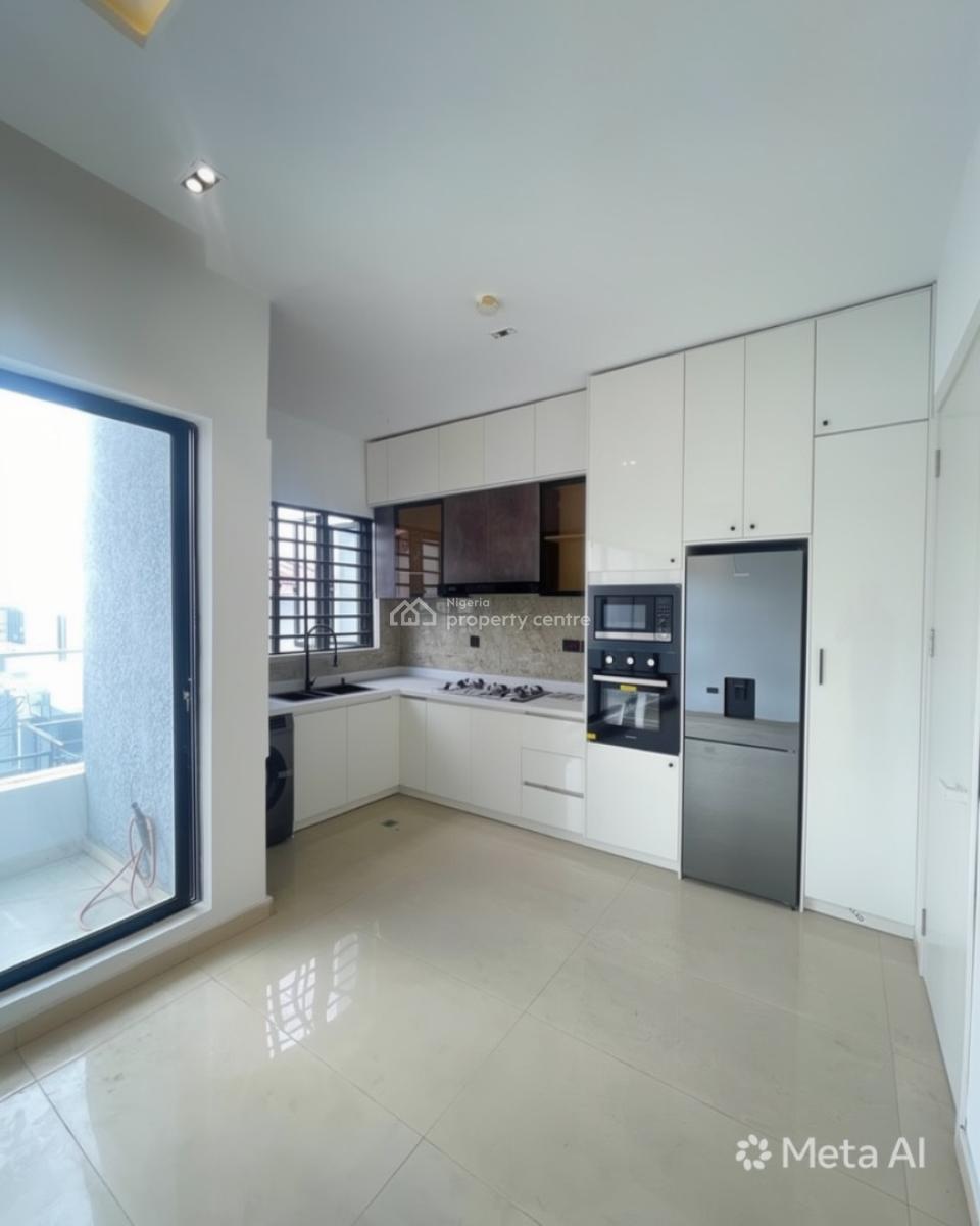 2 Bedroom Apartment + Bq, Lekki, Lagos, Block of Flats for Sale