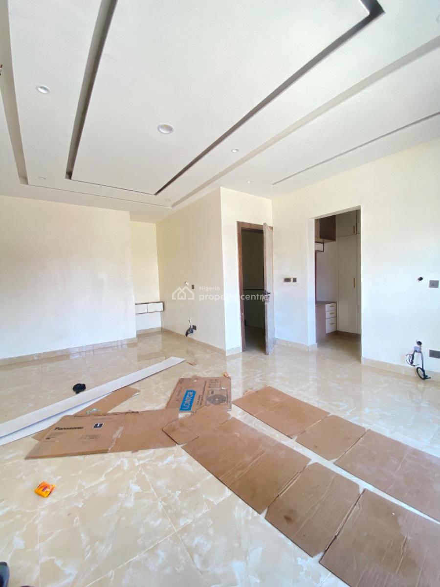 Exquisite 4 Bedroom Semi Detached House with Bq, Ologolo, Ologolo, Lekki, Lagos, Semi-detached Duplex for Rent