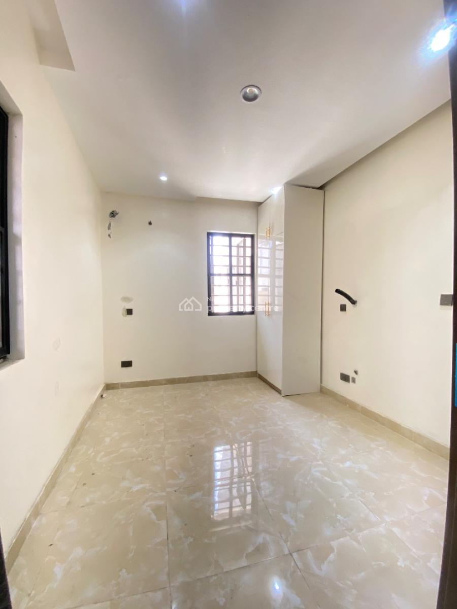 Exquisite 4 Bedroom Semi Detached House with Bq, Ologolo, Ologolo, Lekki, Lagos, Semi-detached Duplex for Rent