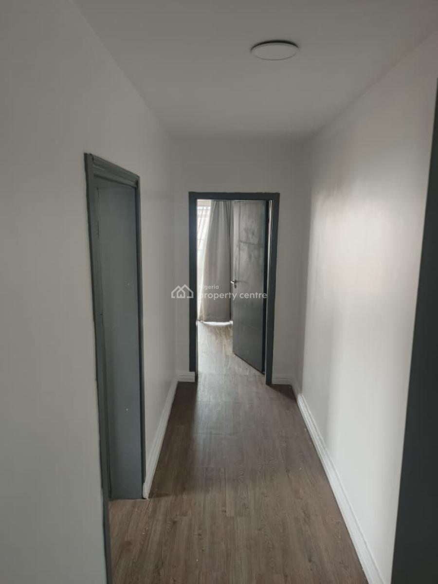 Lovely 2bed Apartment, Qmb Mart Road, Lekki Right, Lekki Phase 1, Lekki, Lagos, Flat / Apartment for Rent