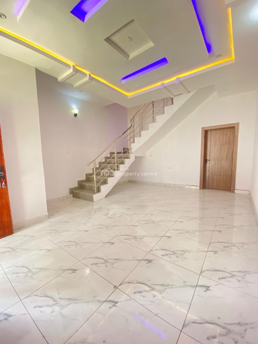 2 Bedroom Terrace House, Ologolo, Ologolo, Lekki, Lagos, Terraced Duplex for Rent