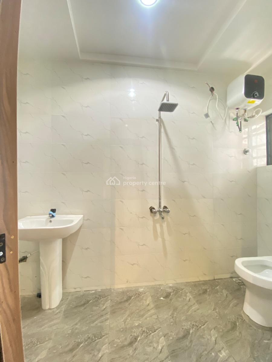 2 Bedroom Terrace House, Ologolo, Ologolo, Lekki, Lagos, Terraced Duplex for Rent