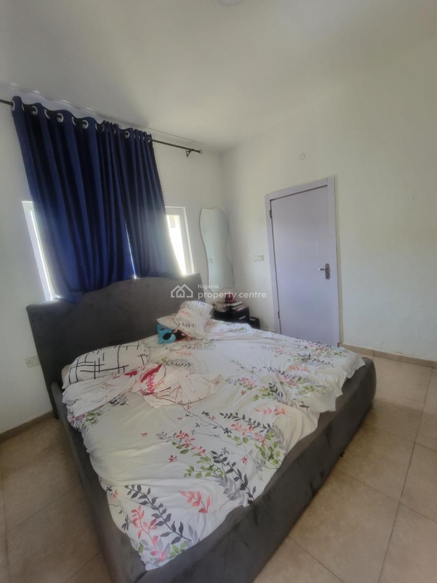 3 Bedroom Spacious Apartment, Primewater View Gardens, Lekki Phase 1, Lekki, Lagos, Flat / Apartment for Rent