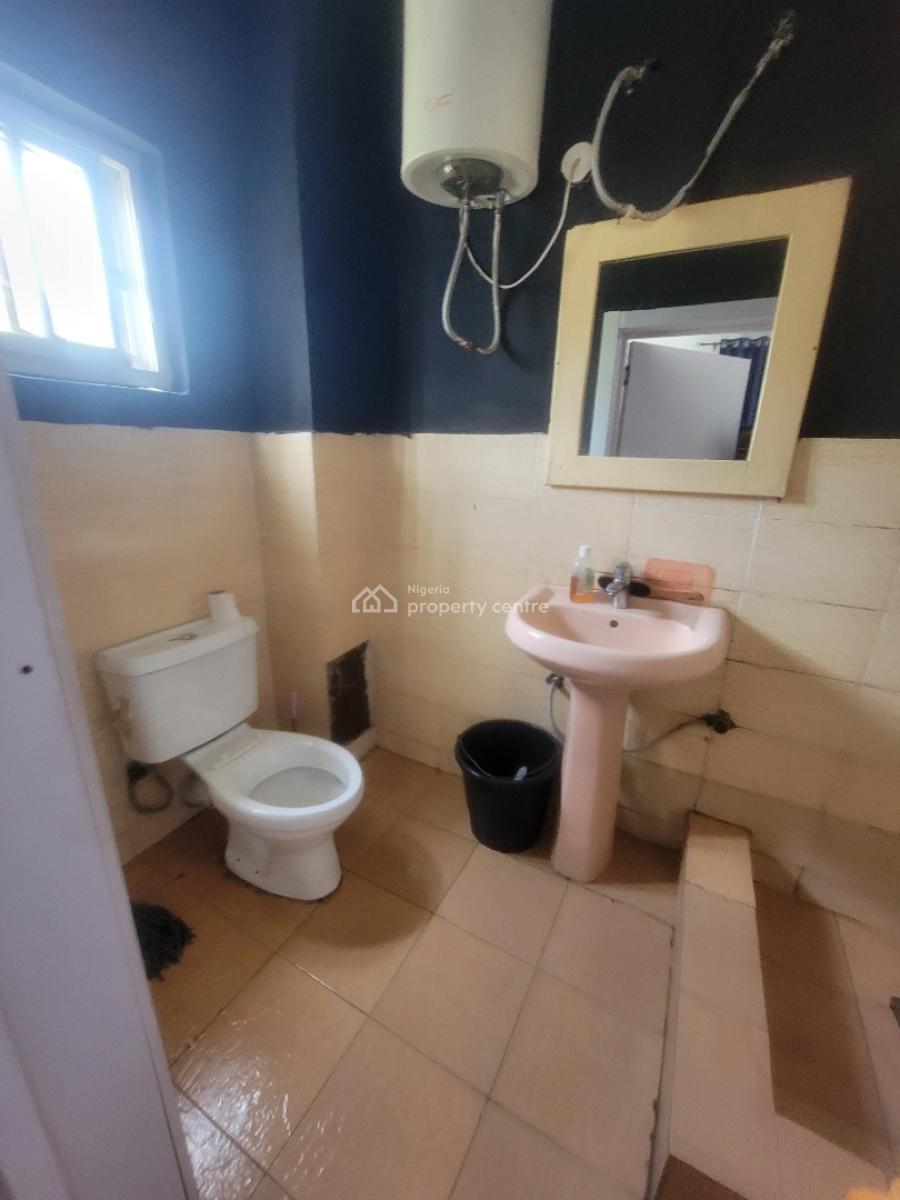 3 Bedroom Spacious Apartment, Primewater View Gardens, Lekki Phase 1, Lekki, Lagos, Flat / Apartment for Rent