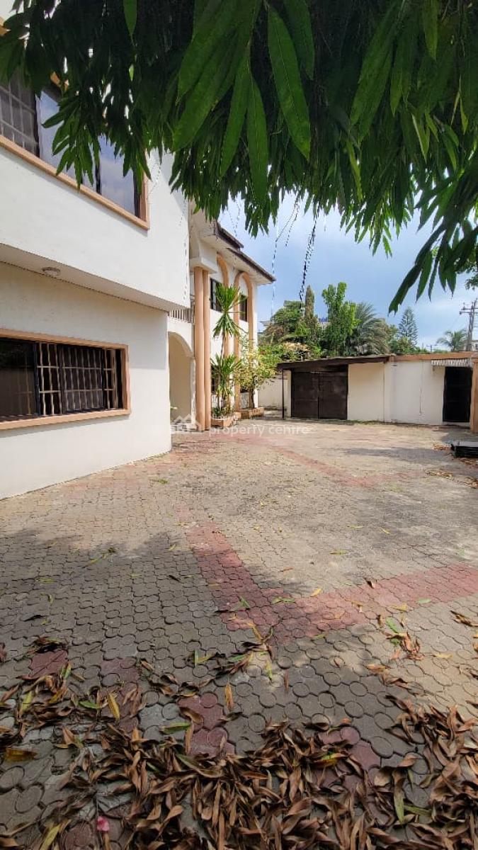Luxury 5 Bedroom Fully Detached House with Bq in a Secured Estate, Parkview, Ikoyi, Lagos, Detached Duplex for Rent