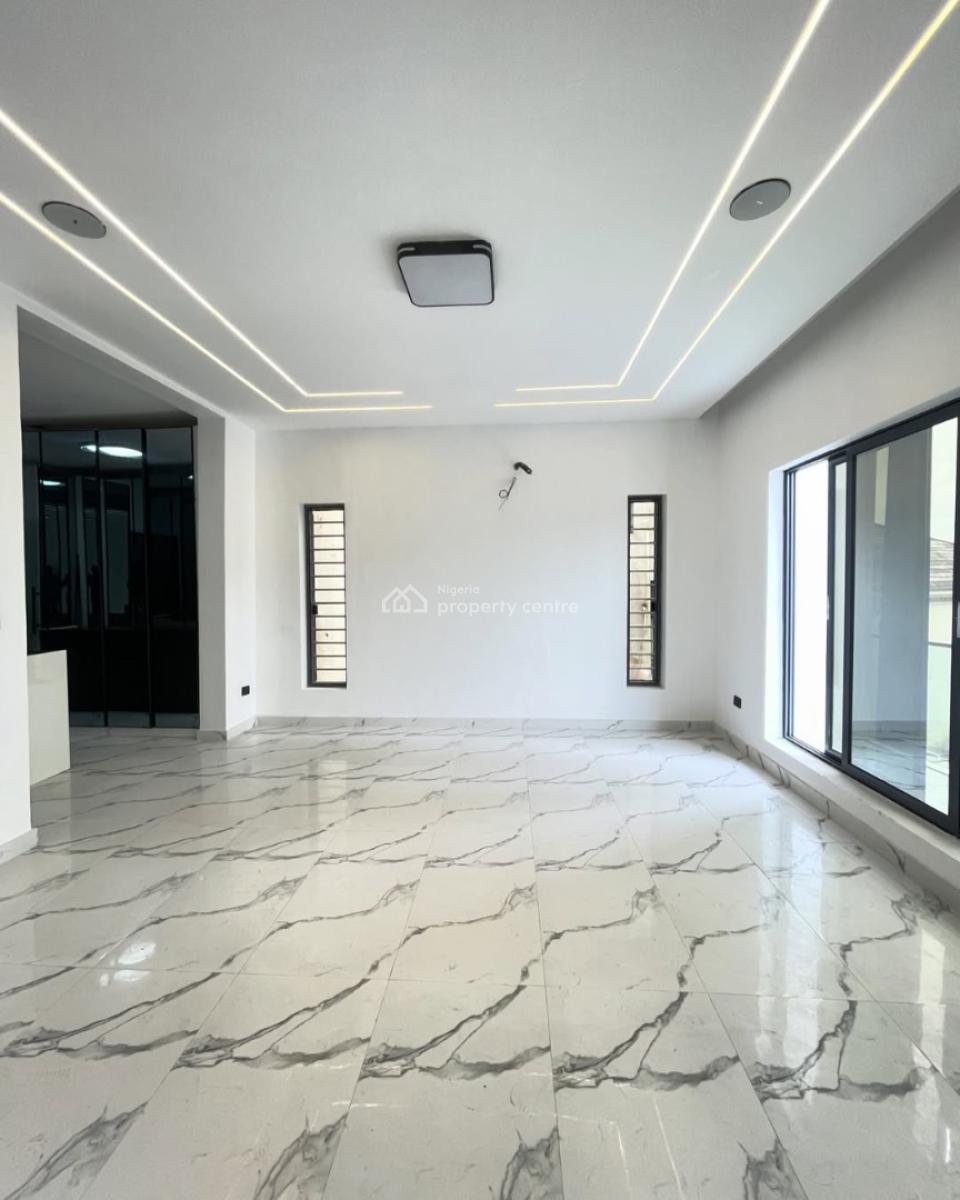 3 Bedroom Terrace + Bq, Osapa, Lekki, Lagos, Terraced Duplex for Sale