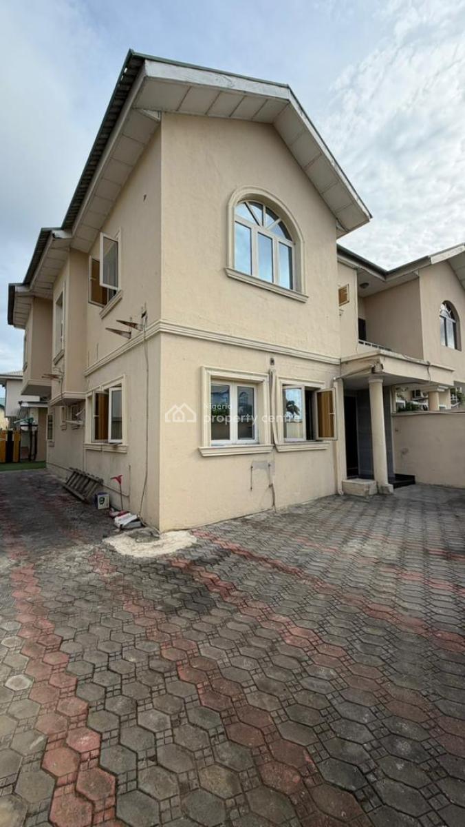 Luxury 4 Bedroom Semi Deatched Duplex with Bq, Lekki Phase 1, Lekki, Lagos, Semi-detached Duplex for Sale