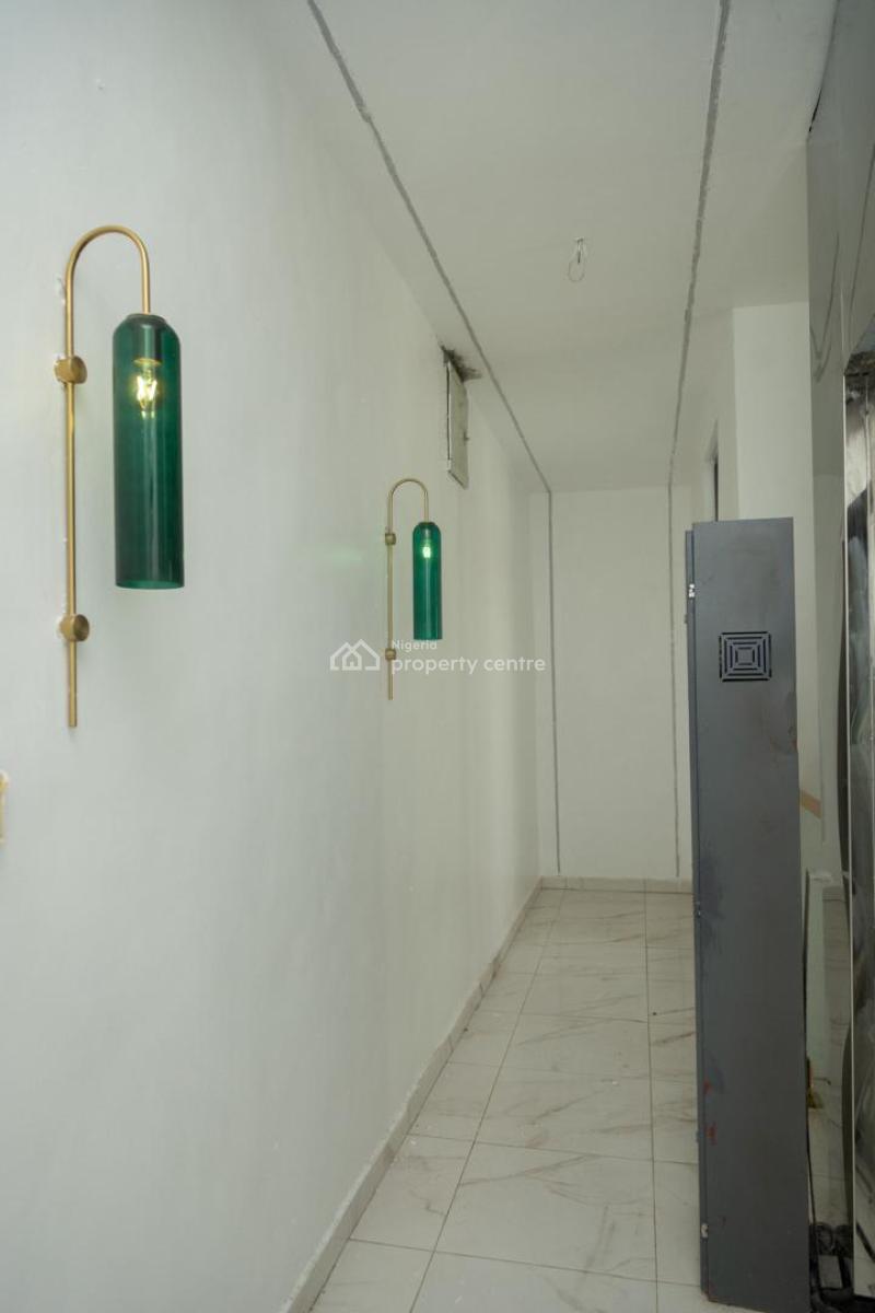 Luxurious 5bedrooms Fully Detached Duplex with Bq, Pinnock Beach Estate, Osapa, Lekki, Lagos, Detached Duplex for Sale