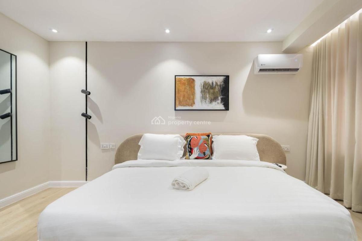 Luxury 2 Bedroom Apartment with Housekeeping and Chef on Demand, Superfast Wifi and Gymnasium, Lekki Phase 1, Lekki, Lagos, Flat / Apartment Short Let