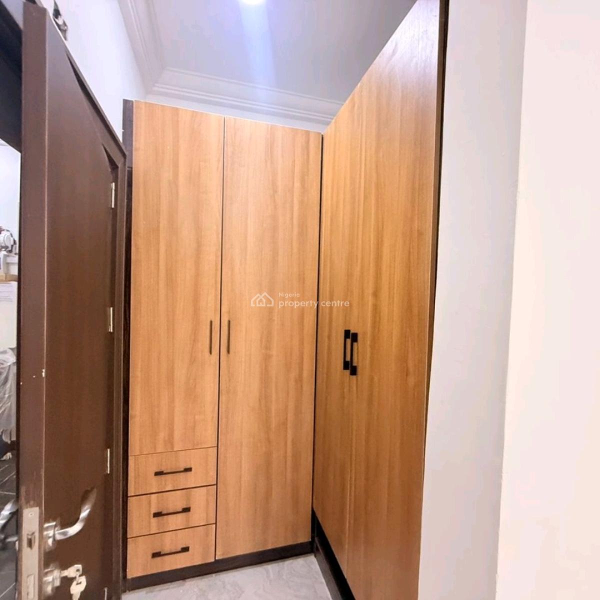 Spacious 3-bedroom Apartment with Bq, Located in The Prestigious Katam, Katampe, Abuja, House for Sale